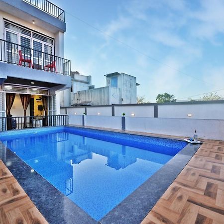 Ll Empyrean Stay Ll 4Bhk Ll Ac Ll Pool Ll Mystical Stone Villa Ll Лонавла Екстер'єр фото